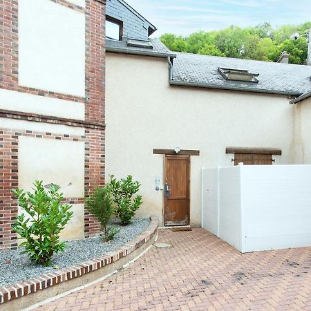 La Petite Terrasse - Appartement Spacieux Brionne Dış mekan fotoğraf